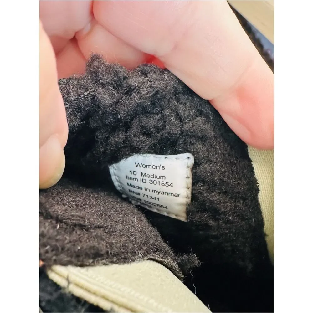LL Bean Black Suede Sherpa Lined Booties Size 10